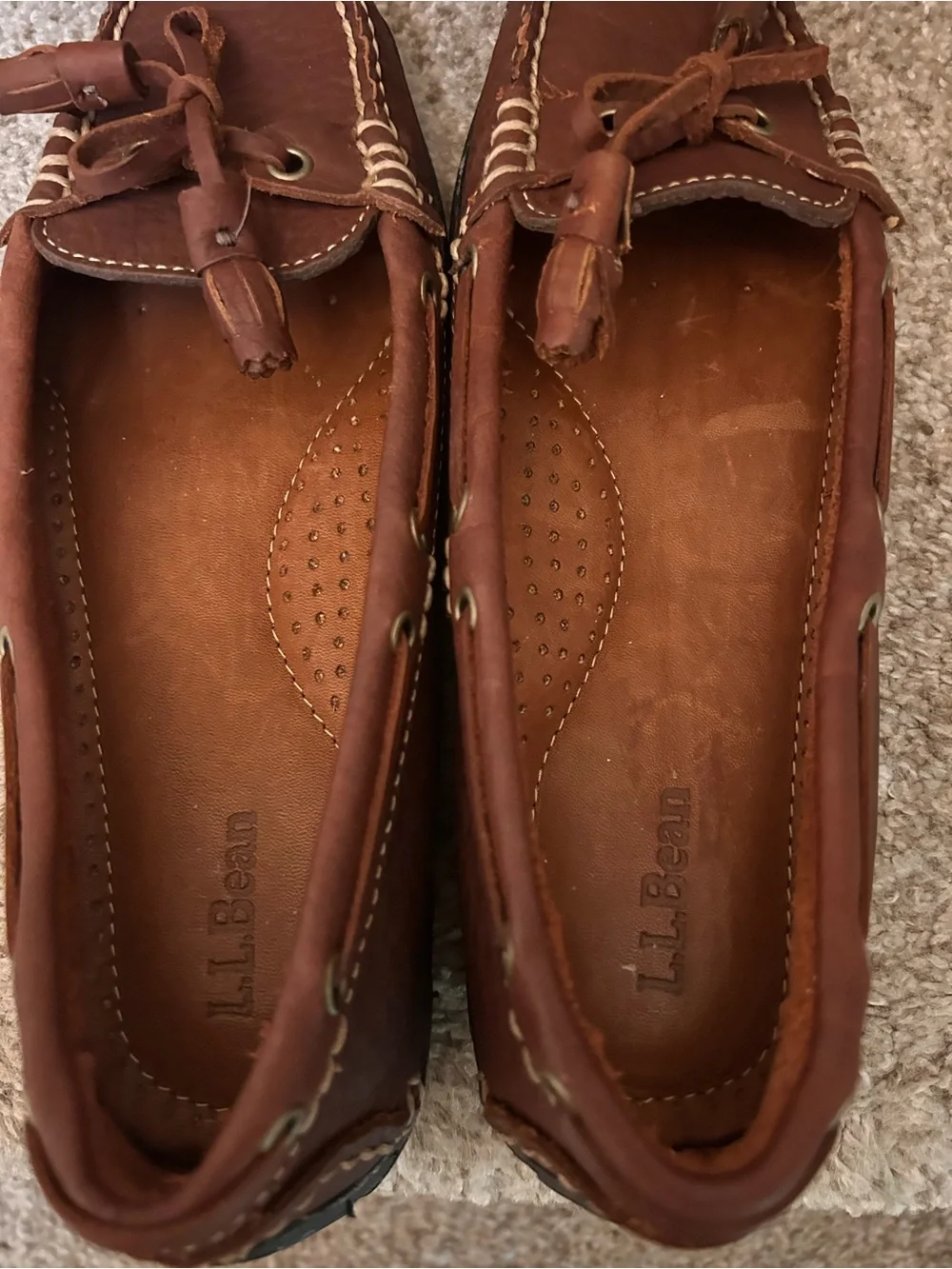 L. L. Bean Leather Moccasin Tassle Driving Loafer.  Boat shoes. Preppy. EUC. SZ6 - Picture 4 of 7